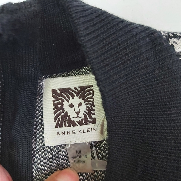 𝅺ANNE Klein Womens Floral Jacquard High Low Sweater - Picture 11 of 15